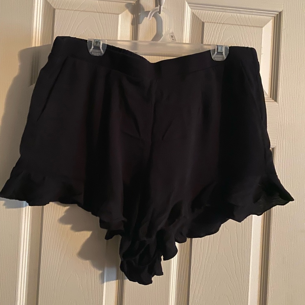 Torrid Black Ruffle Hem Shorts